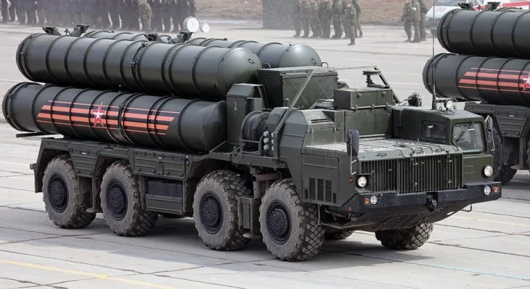 С-400 залишається без ракет майже на годину: скільки триває перезарядка