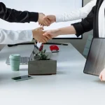 ФОП можна відкрити безкоштовно через Дію: які податки доведеться платити